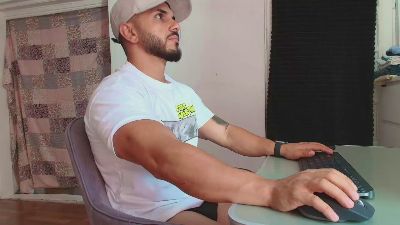 supermanboyxxl webcam model stream image