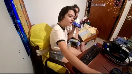 Meeliivee webcam model stream image