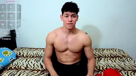 Luke_Muscle webcam model stream image