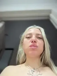 pinkstar_ webcam model stream image