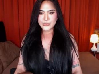 louisse_moone webcam model stream image