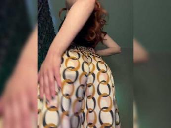 Sweet-Sweet webcam bongacams model stream image