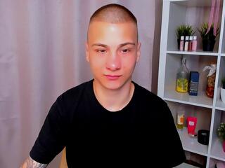 Mel Fizz webcam model stream image
