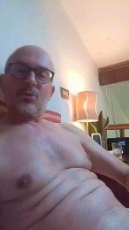 TheDearDaddy webcam model stream image