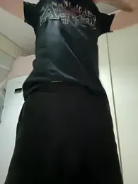 enesahin31_ webcam model stream image