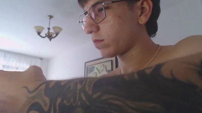 axel_serra webcam model stream image