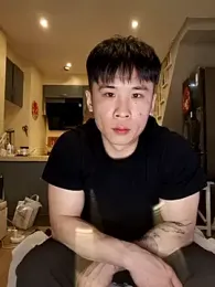 day-18 webcam model stream image