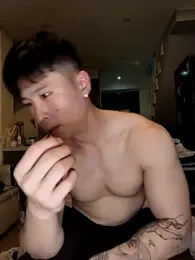 day-18 webcam model stream image