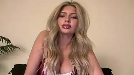 Summerclarke webcam stripchat model stream image