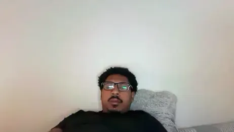 Yungandhungd webcam model stream image