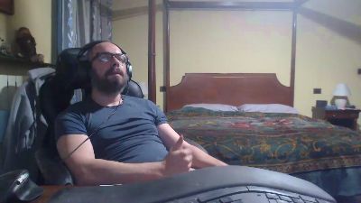 miktrent1 webcam cam4 model stream image