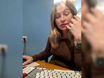 goddesssssss webcam bongacams model stream image