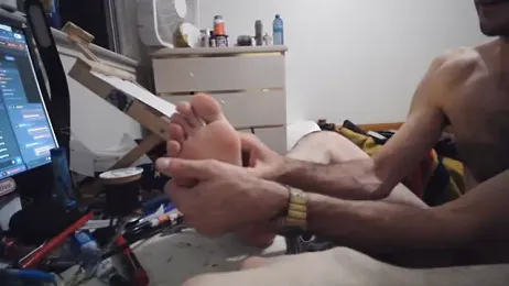 JohnnyMoves webcam stripchat model stream image