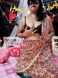 Naughty_Kayra webcam stripchat model stream image