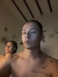 couple_blinki webcam model stream image