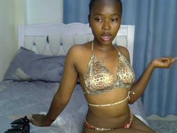 Prettyxoxo webcam model stream image