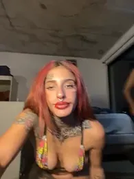 julie-blair webcam model stream image