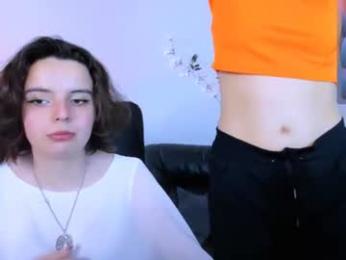 mia_mooon_ webcam model stream image