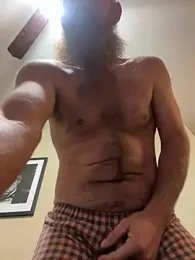 32XRedBeard webcam model stream image