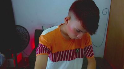 Alexxx_cute_ webcam model stream image