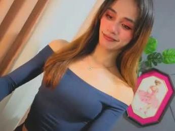 familystroke_twinny8 webcam model stream image