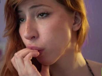 IzabellaSweet webcam model stream image