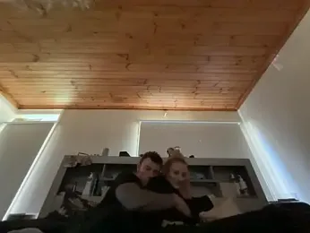 MDeez11 webcam model stream image