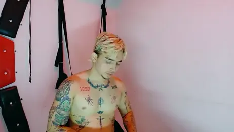 AliceandMax webcam model stream image