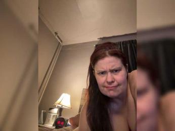 JulietteLatte81 webcam model stream image