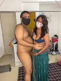 Savita_Desai_BDSM_couple webcam model stream image