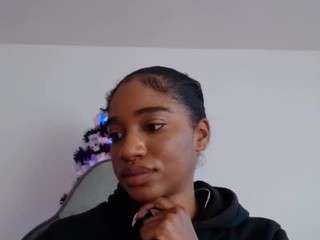 celineriche webcam model stream image