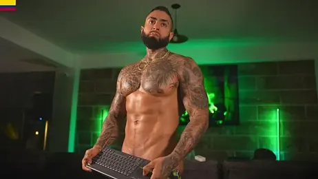 Eros_Dark_ webcam model stream image