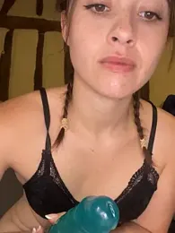 Toto-pika webcam model stream image