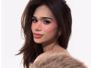 AthenaFamurri webcam model stream image