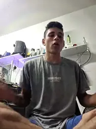 tom_latin webcam model stream image