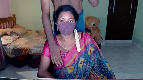 HotGulabi webcam model stream image