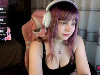 LovelyKristi webcam bongacams model stream image