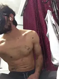 eyelessmage_ webcam model stream image