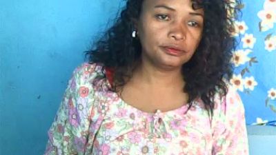 Pricylah webcam model stream image