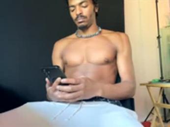 trillahung webcam model stream image