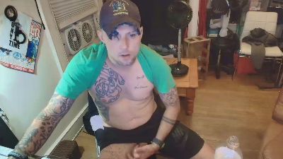 WeKnowOurWorth webcam model stream image