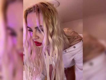 PinkWave webcam model stream image