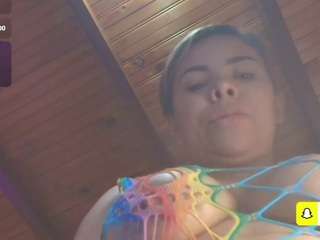 liindaevans webcam model stream image