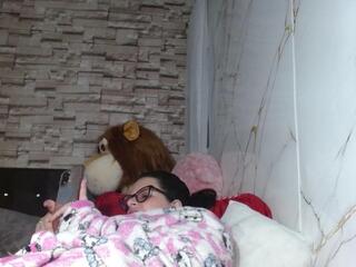 Mia Sain webcam model stream image