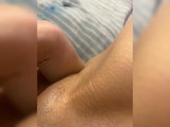 barbi-biana webcam bongacams model stream image