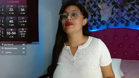 Sophie-Hot- webcam model stream image