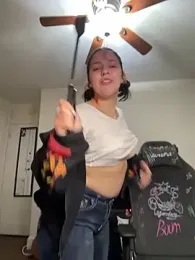 Mamachulita webcam model stream image