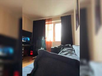 Lustygasm webcam model stream image