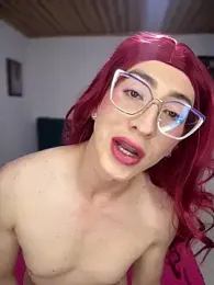 NICOLLE__12 webcam model stream image