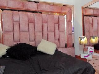 Melanie Paz webcam model stream image